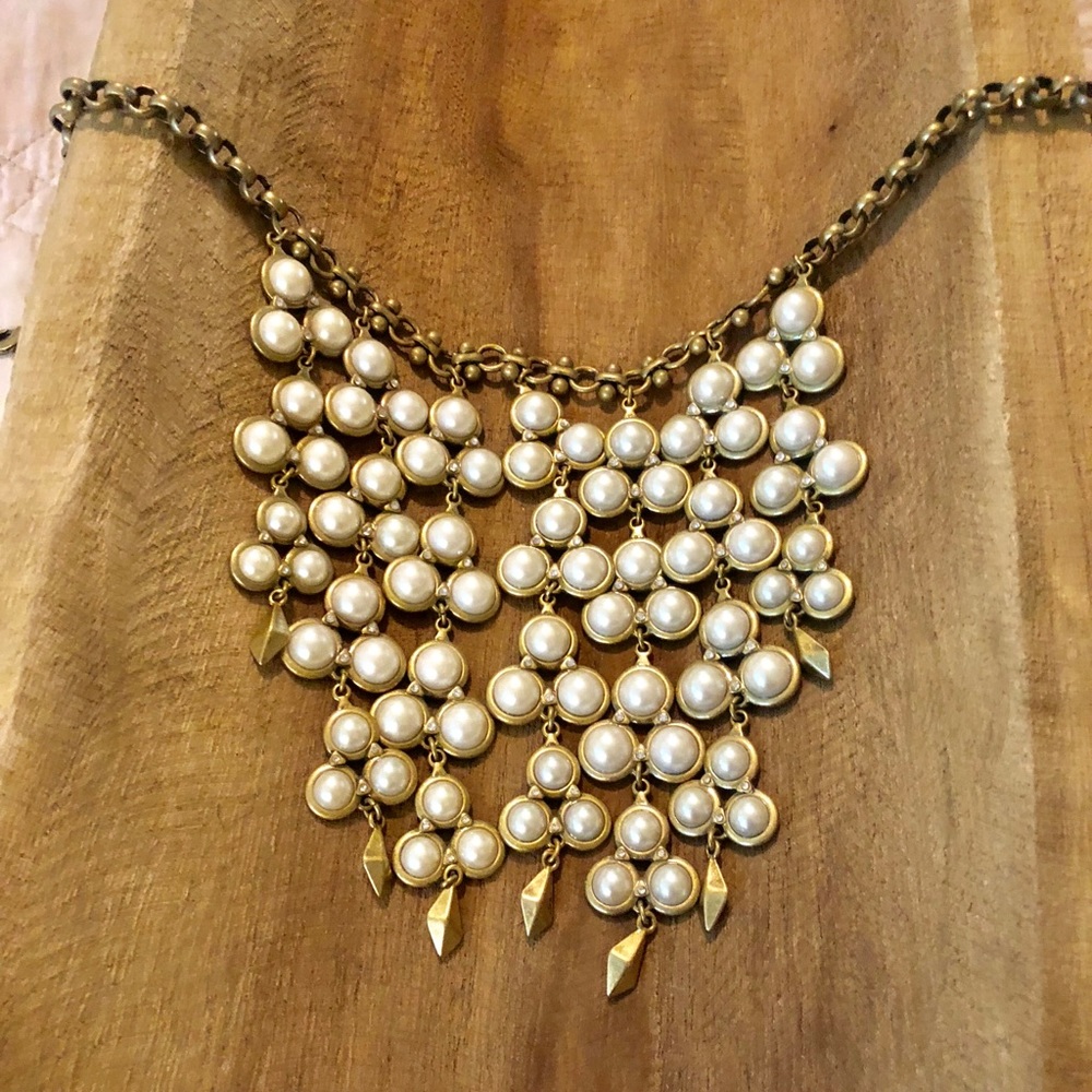 Stella & Dot pearl Statement Necklace
